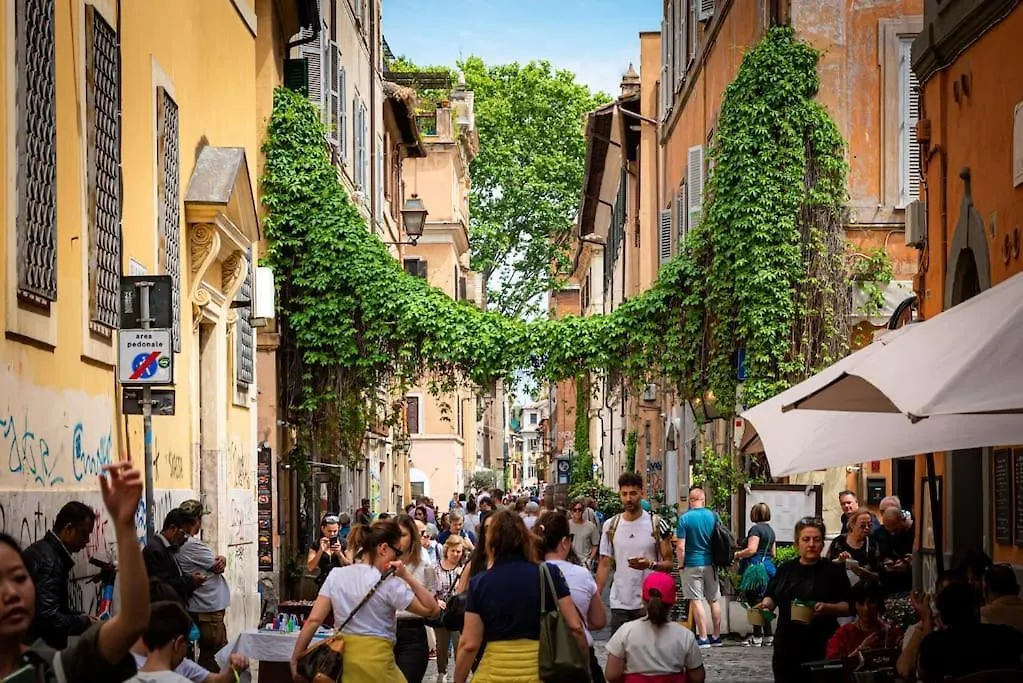 Apartment Lungaretta Studio Flat Trastevere Rome Italy