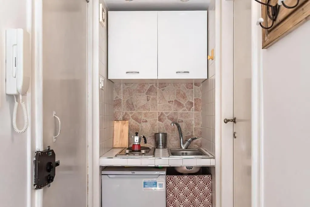 Lungaretta Studio Flat Trastevere Rome Appartement