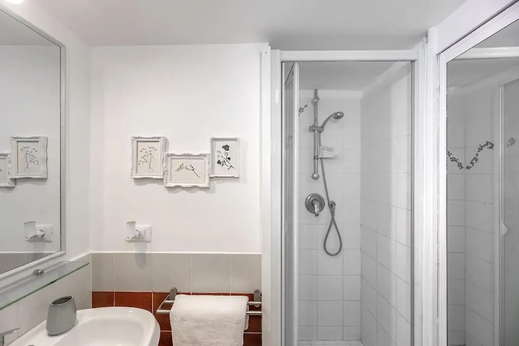 Lungaretta Studio Flat Trastevere Rome
